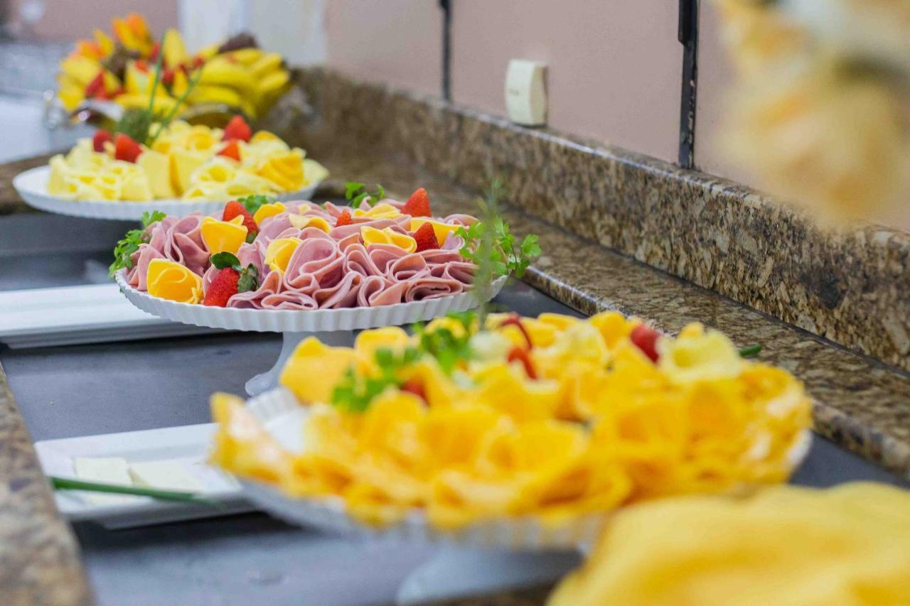 Hotel Vieiras Balneário Camboriú Zewnętrze zdjęcie